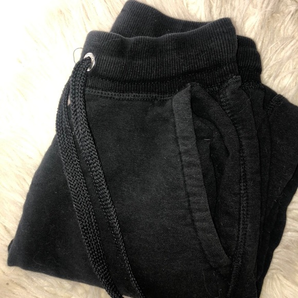 Sweats - Picture 1 of 4